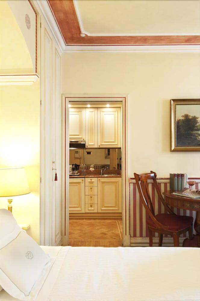 Petit Palais Hotel De Charme Milan Bilik gambar