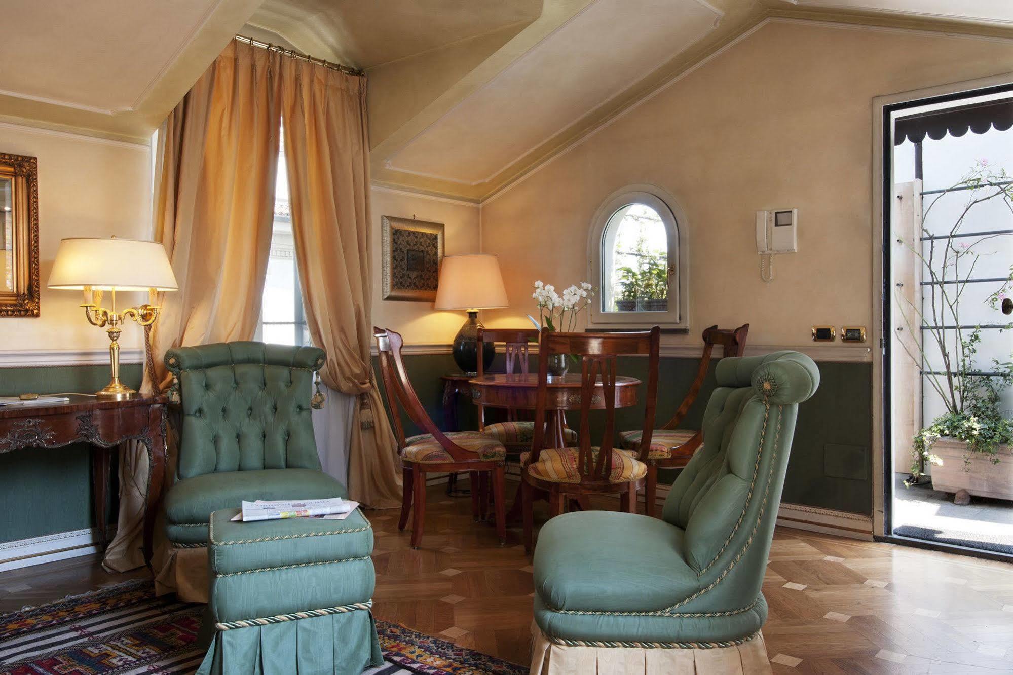 Petit Palais Hotel De Charme Milan Bilik gambar